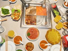 -海底捞火锅(宝龙广场夜宵主题店)