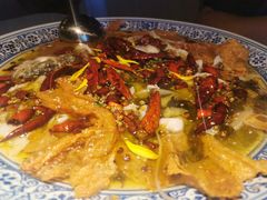-桂二老坛酸菜鱼(三街两巷店)