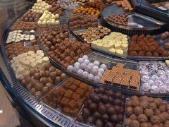 -Laderach 莱德拉(上海环贸iapm店)