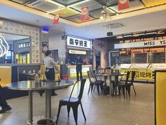 -蚝美人·生蚝海鲜烧烤(茶花园店)