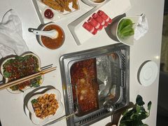 -海底捞火锅(长宁路龙之梦店)
