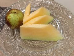 餐前水果-拂晓山房·私房川菜(西门店)