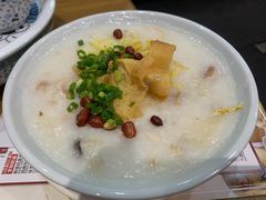 荔湾艇仔粥-赏点粤式点心(广州塔店)