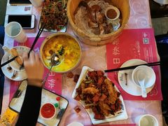 -胡桃里音乐酒馆(环亚凯瑟琳广场店)