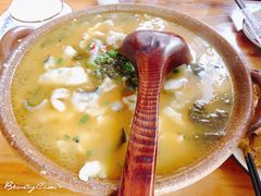 -东家小院金汤酸菜鱼(南阳路店)