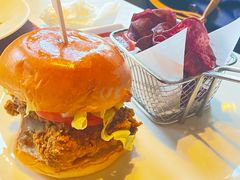 -WOLFGANG PUCK KITCHEN & BAR(迪士尼小镇店)