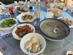 -三姐妹·海鲜大排档