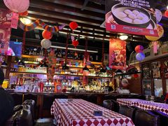 -鲨鱼美式餐厅酒吧Sharky