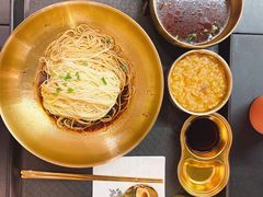 井梅蟹粉面-贡梅老面馆·蟹粉面·无锡特色小吃(南长街主推店)