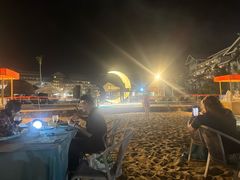 -亚龙湾希尔顿自助餐厅·海鲜·烧烤·沙滩BBQ·现场乐队