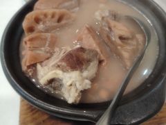 筒骨莲藕煲-凤城酒家(环市西路店)