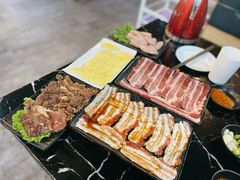 -燚青春泥炉烤肉(东泰店)