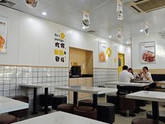 -圆碌碌甜品屋(二中店)