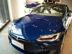 -TESLA 特斯拉(上海太古汇体验店)