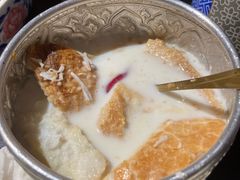 -桥边小楼·手工云南菜·古城观景小楼