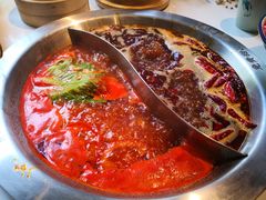 鸳鸯锅-卤校长重庆火锅(国兴店)