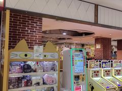 -百联临沂购物中心(临沂路店)