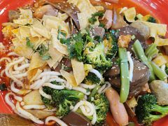 -文立新·秤盘麻辣烫(天通苑店)
