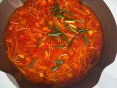 -毛辣果·贵州红酸汤牛肉火锅(西单店)