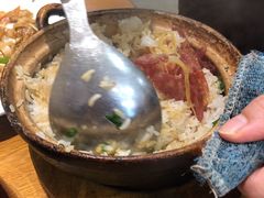 腊肉煲仔饭-周锦记广式餐厅