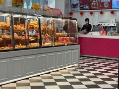 面包甜点陈列柜-味多美(江桥万达店)