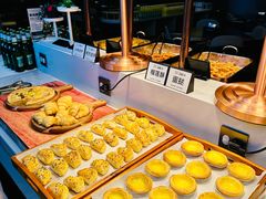 -涨巢·潮玩水疗局