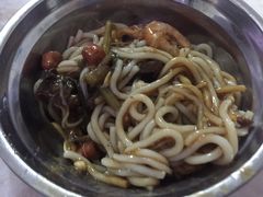 -灵山卢梅燕粉店