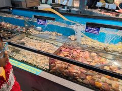 -遇上西雅图多融合海鲜自助餐厅(中房金谊广场店)