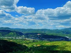 -磬锤峰森林公园