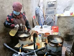 -老婆婆炒饭(小白楼1902欧式风情街店)