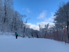 -中旅松花湖滑雪场