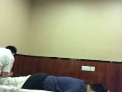 -手佳按摩·足疗·艾灸(博物院中山陵店)
