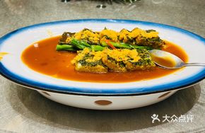 Braised Tofu with Wild Vegetables in Abalone Sauce