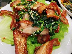 -泸沽肴(泸沽湖大洛水村农村信用社旁店)