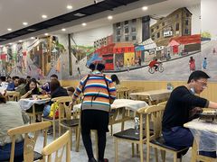 -江城燕子大排档(江汉路步行街店)