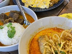 -Ongtong Khaosoi Ari Branch