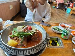 -喇喇排骨火锅·传统韩式脊骨汤(望京西园总店)