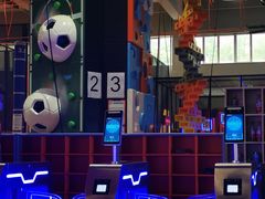 -嗨翻Hi-Fun竞技主题乐园·蹦床亲子生日轰趴(国光1937店)