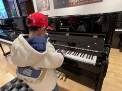 -柏斯音乐艺术中心·钢琴·吉他(世纪金源店)