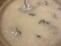 -粤仔湾砂锅粥(广益哥伦布店)
