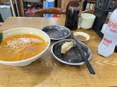 -黄阿姨锅贴大王(万航渡路店)