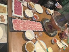 -年巴羊肉铺老铜锅(梅江店)