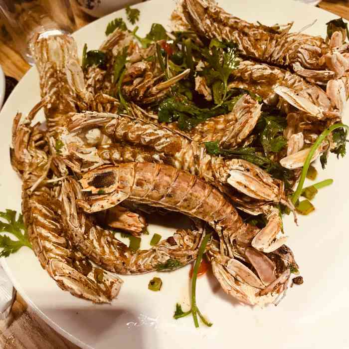 大象海鲜-"很不错的一家店 在当地朋友推荐下来试了试.