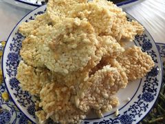 咸蛋黄锅巴-广迎居老正兴菜馆