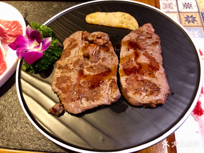 撒焱哥碳火烧肉撸串(车公庙店)烟熏牛排图片