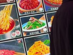 -瑞杰烧烤店·24小时营业(山东路店)