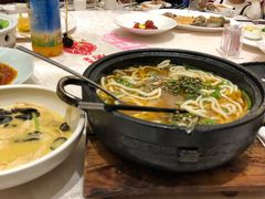 -泓历皇朝酒店(东亭店)