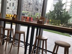 靠窗位-海盗虾饭·剥好的小龙虾饭(SOHO尚都店)