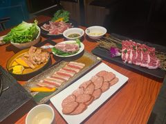 -山之屋炭火烧肉·生啤畅饮(大朗万科中央公园店)