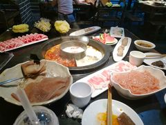 -怡品川宇火锅(宝立方店)
